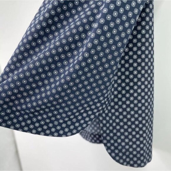 Lands End Navy Blue White Geometric Print Sleeveless Pull Over Tank Size 2P - Picture 3 of 8